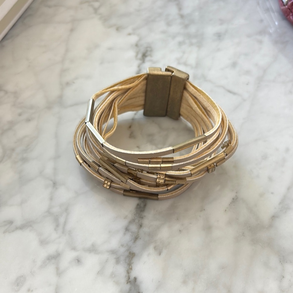 Elegant Cream and Gold Multi-Strand Bracelet